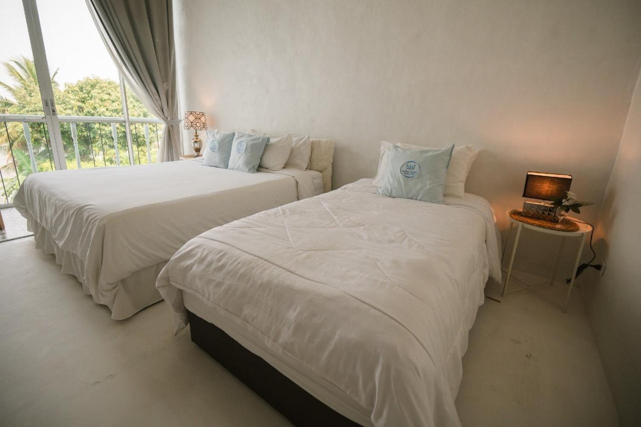 White Wall Riverfront Hotel Kamphengphet Kültér fotó